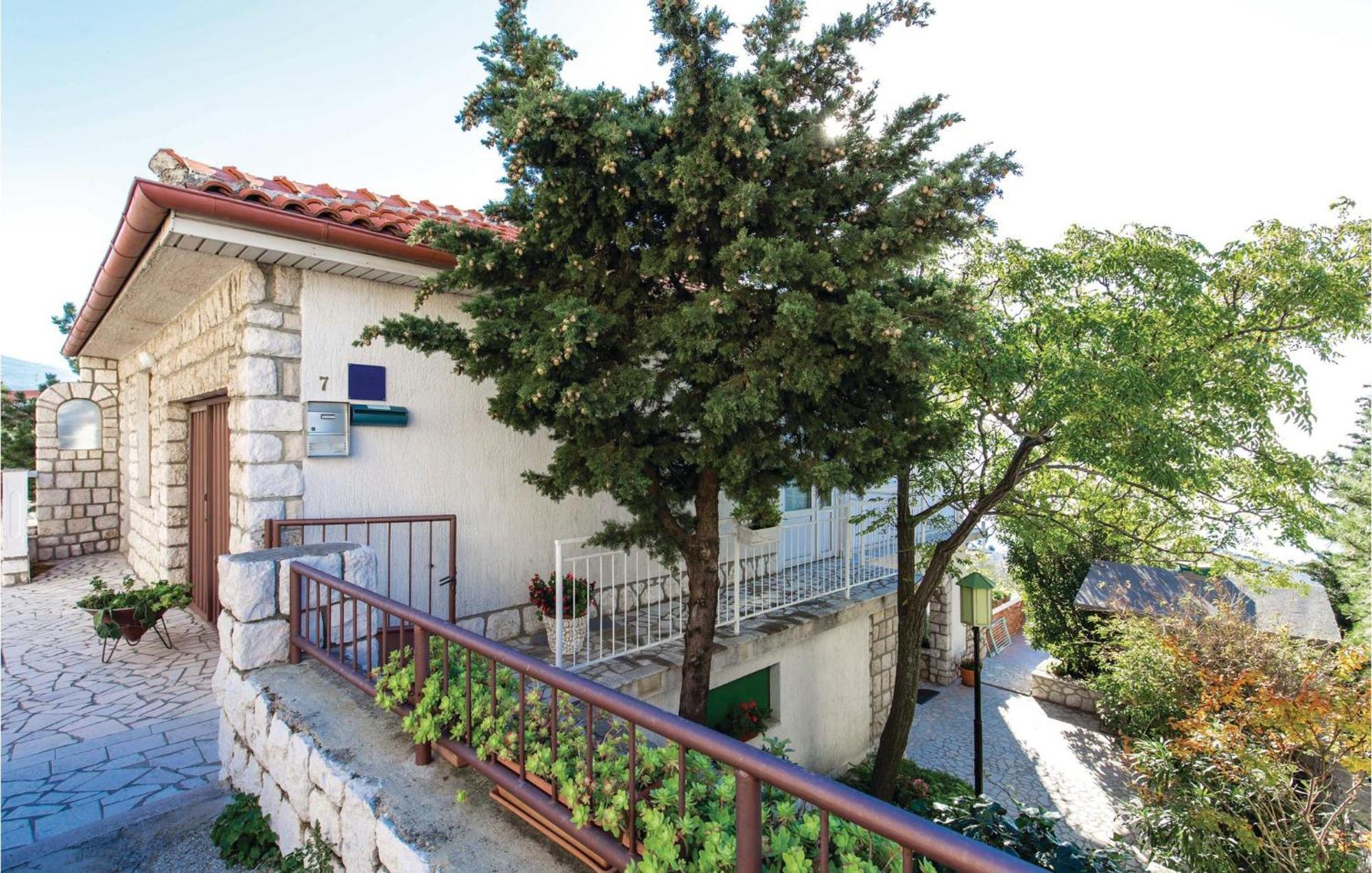 Awesome apartment in Senj with 3 Bedrooms&Internet Buitenkant foto