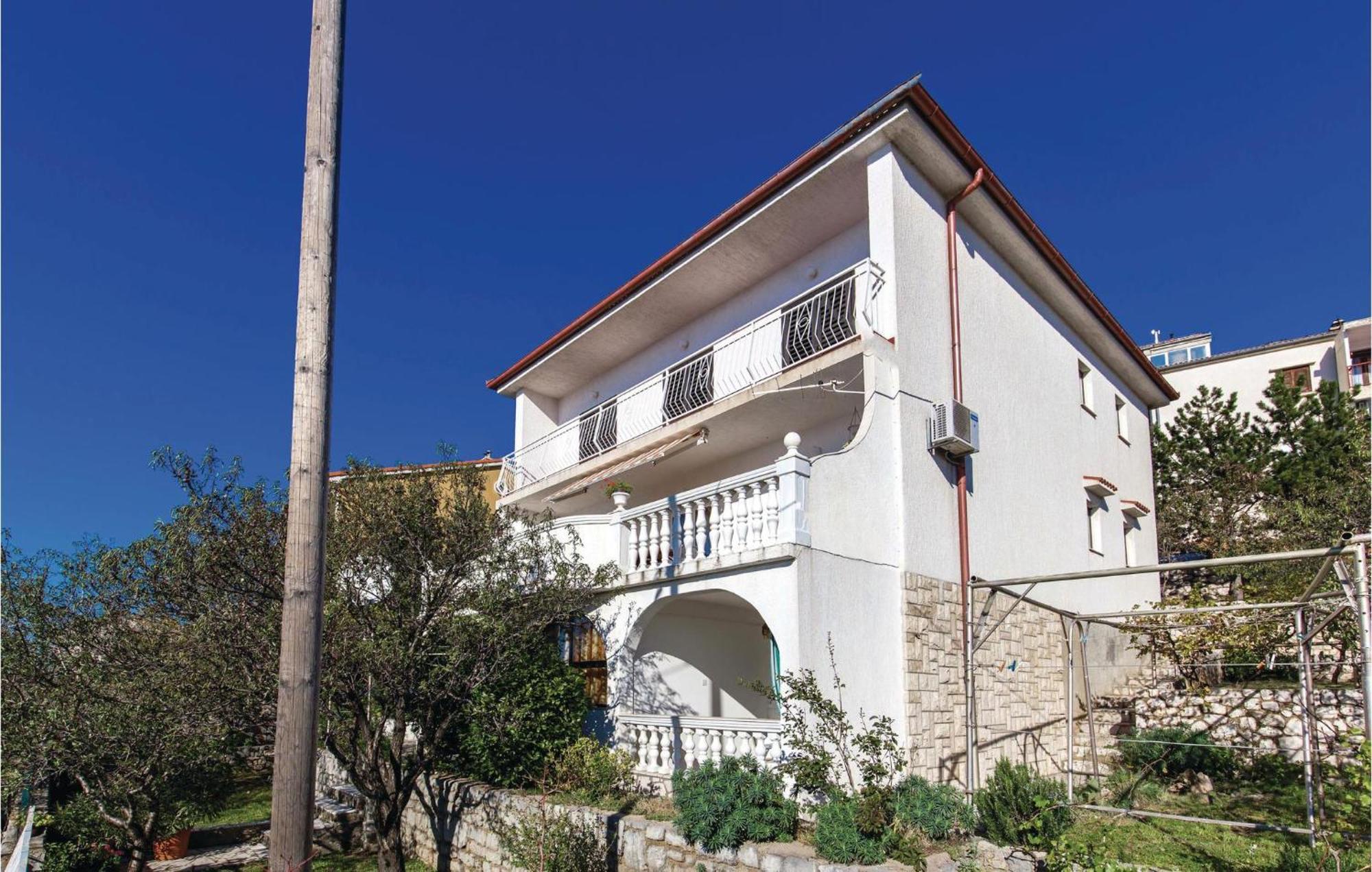 Awesome apartment in Senj with 3 Bedrooms&Internet Buitenkant foto