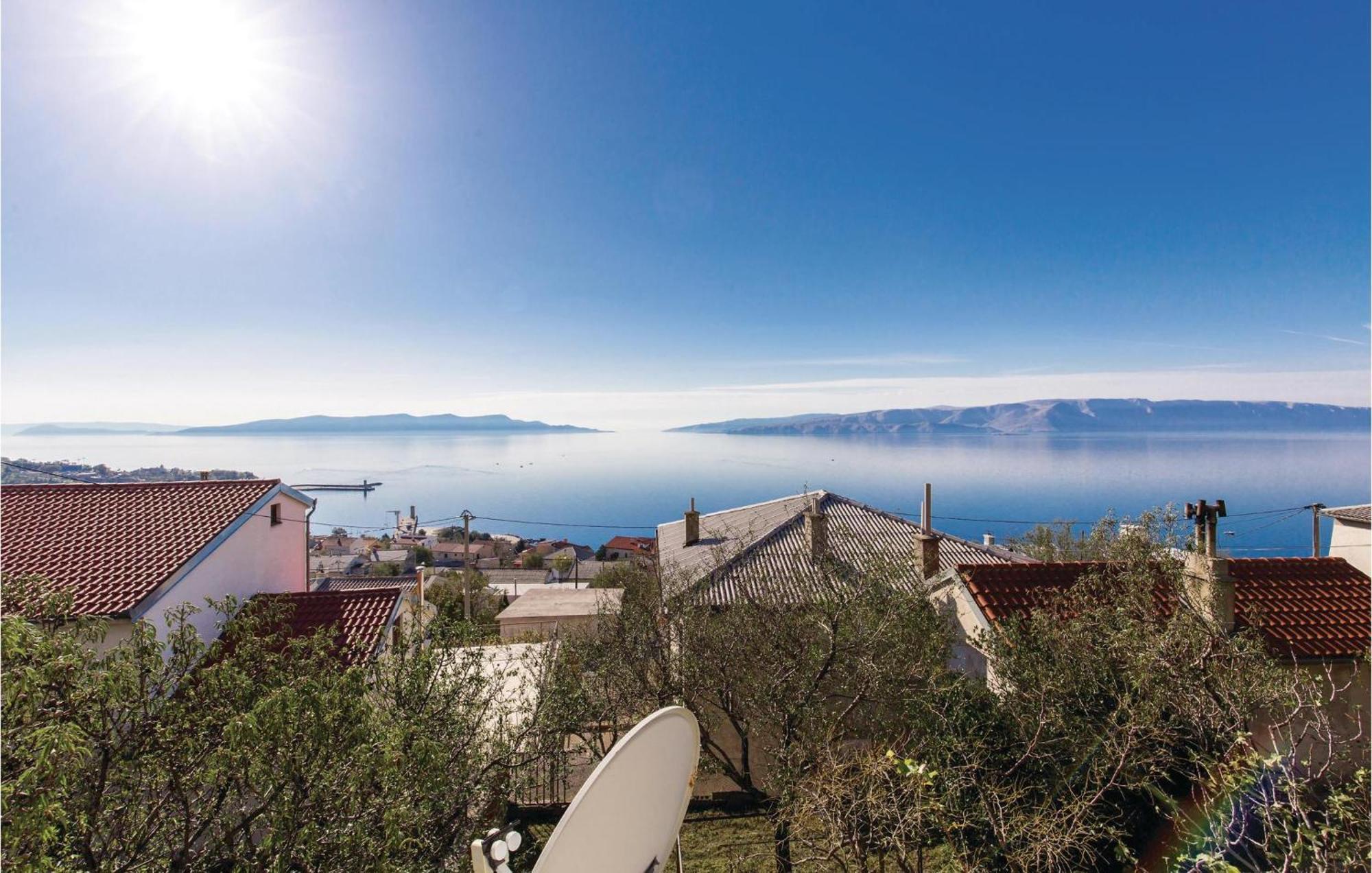 Awesome apartment in Senj with 3 Bedrooms&Internet Buitenkant foto