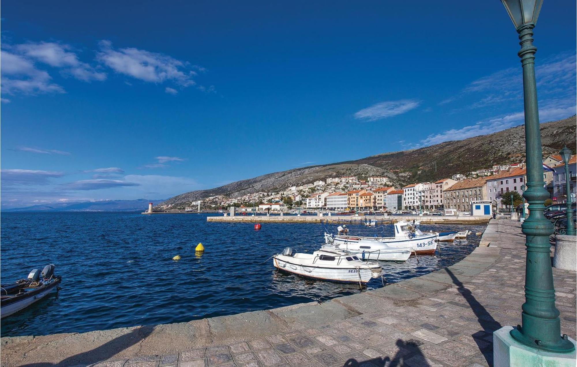 Awesome apartment in Senj with 3 Bedrooms&Internet Buitenkant foto